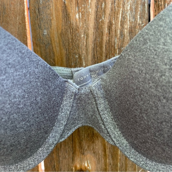 TOMMY HILFIGER Women’s Gray Push Up T Shirt Underwire Bra Size 36C - Picture 4 of 10